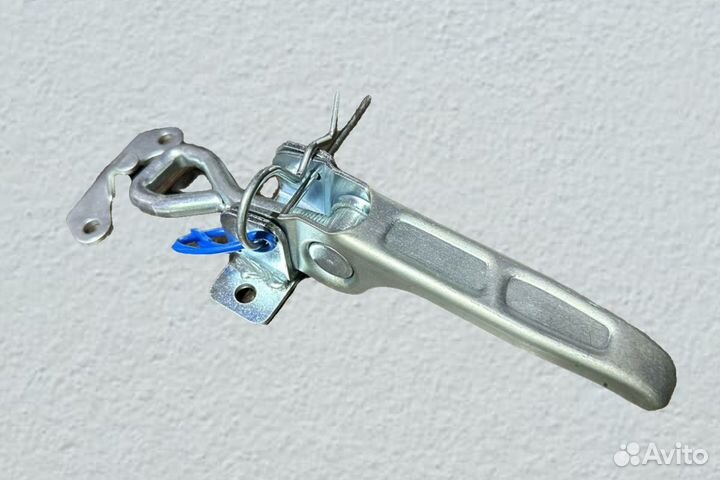 Защелка опракидования для кузова бортового прицепа