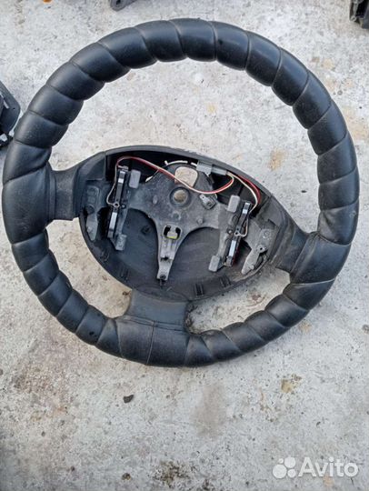 Руль Renault Meqan II