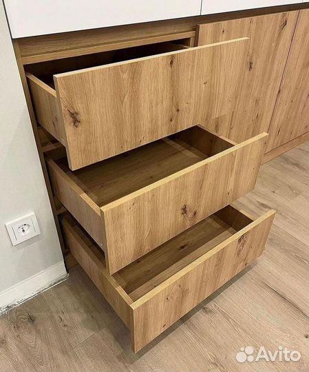 Шкаф с фрезеровкой