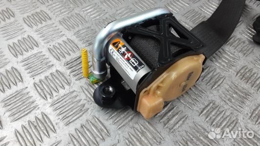 Ремень безопасности с пиропатроном сиденья передне