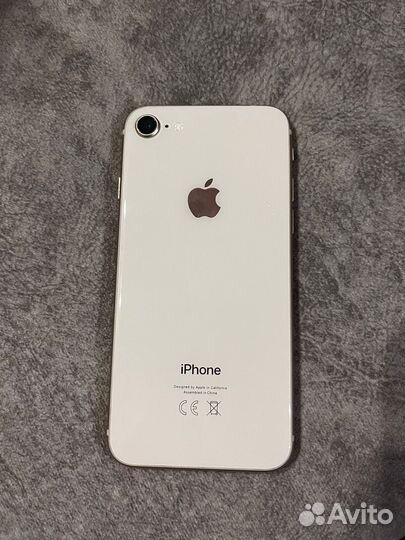 iPhone 8, 64 ГБ