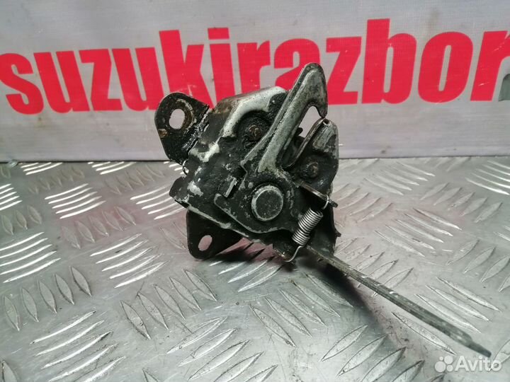 Замок капота Suzuki Swift