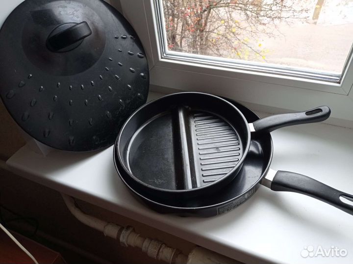 Сковорода с крышкой 2 шт