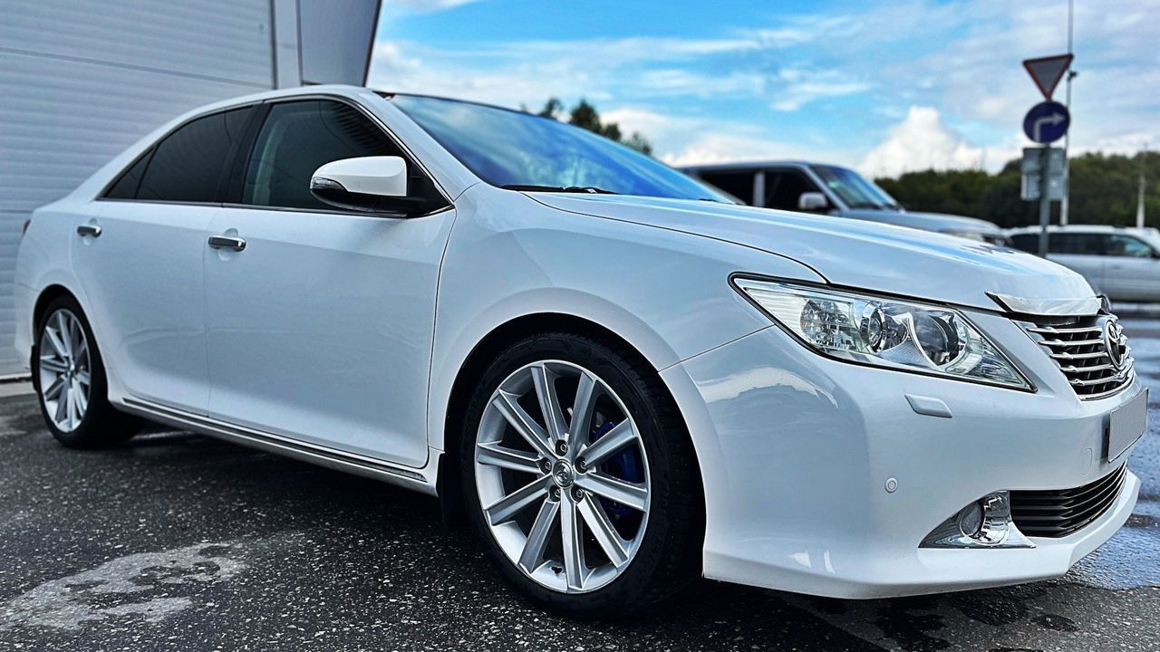 Toyota Camry: фото владельца
