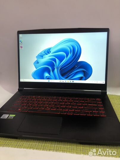 Игровой ноутбук MSI