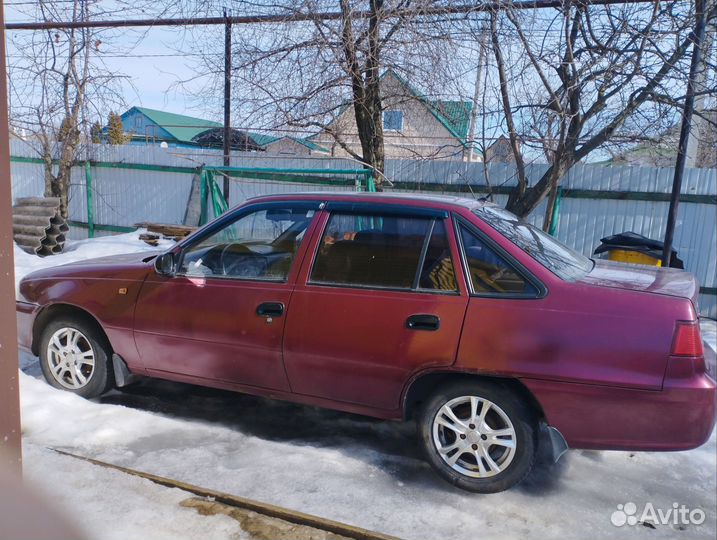 Daewoo Nexia 1.5 МТ, 2011, 200 000 км