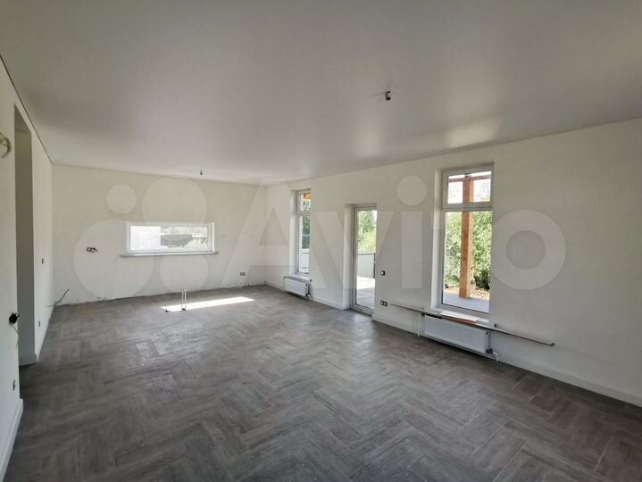 Дом 83 м² на участке 8 сот.