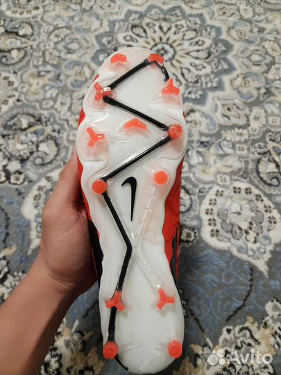 Бутсы nike phantom gx