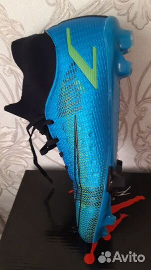 Футбольные бутсы 42 размер