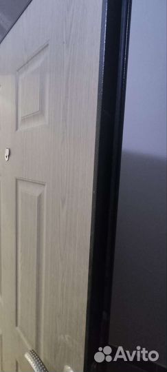 Дверь входная металлическая