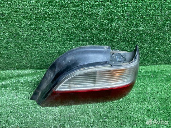 Фонарь правый Daewoo Nexia