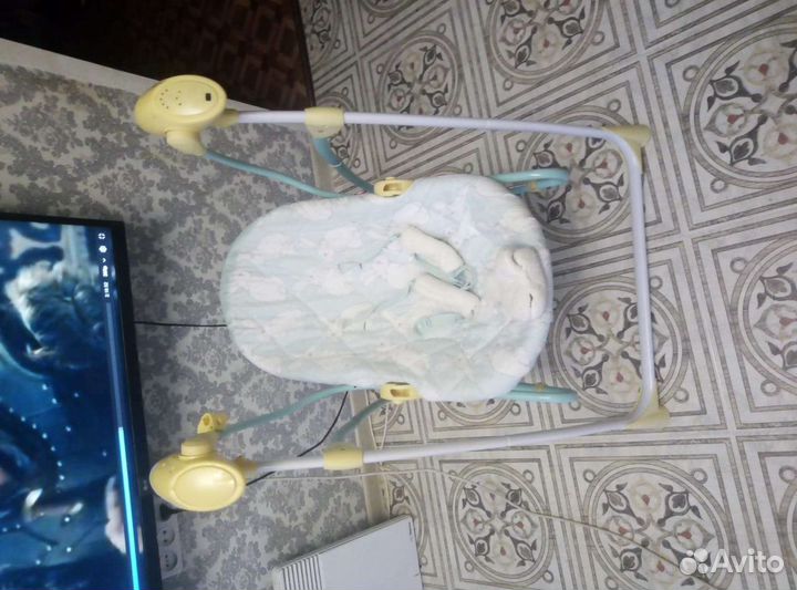 Детские электронные качели шезлонг