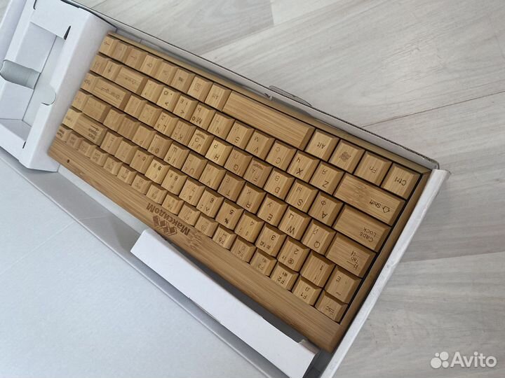 Клавиатура из дерева