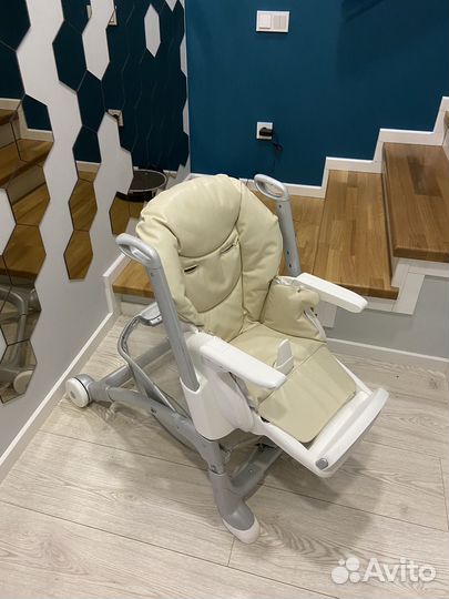 Детский стульчик для кормления cam