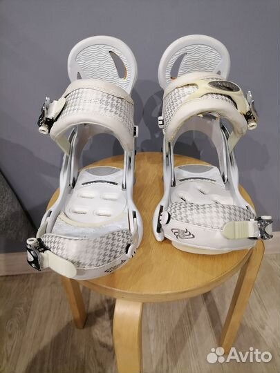 Крепления для сноуборда burton р-рМ