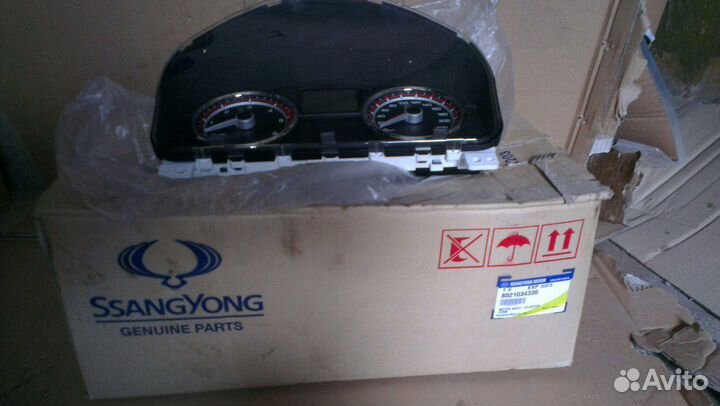 Щиток приборов на санг енг нью актион