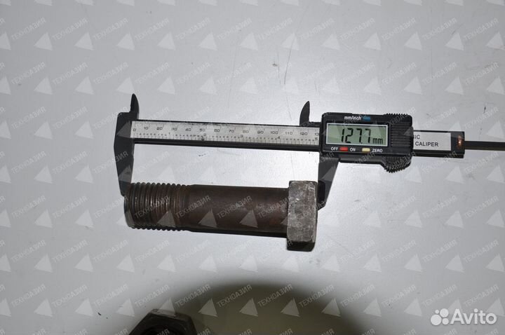 Болт+гайка центрального зуба 4040000006 sdlg LG968