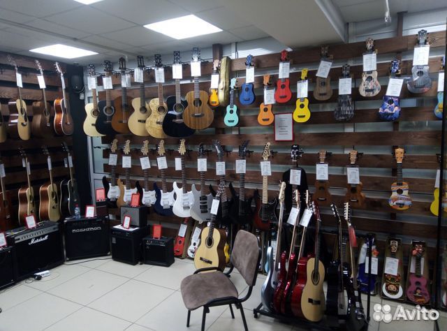 Педаль тюнер Behringer TU300 новый