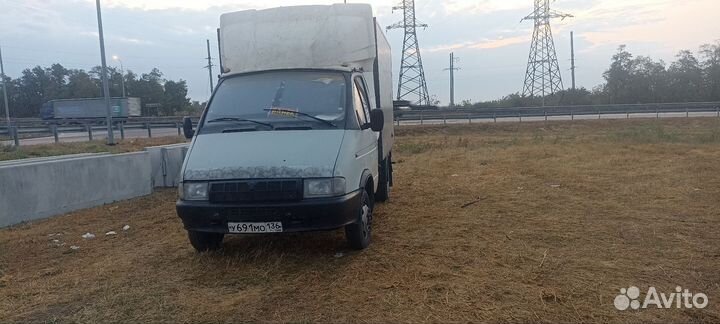 Водитель на газель