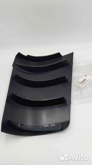 Дефлектор кабины MAN TGX TGS внутр. часть пр. \ 81