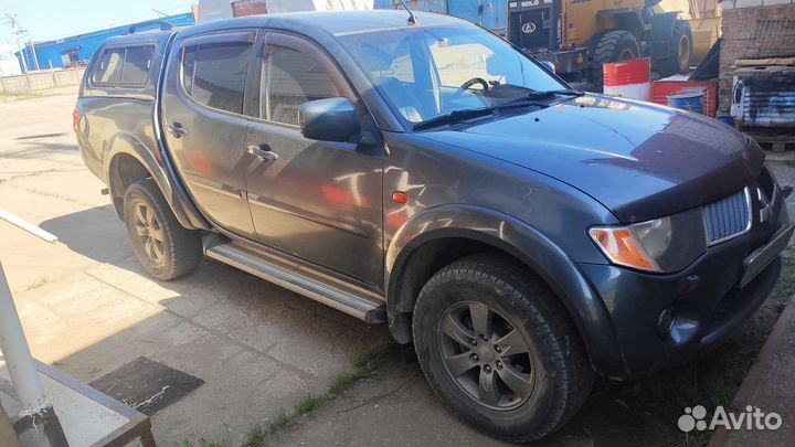 Mitsubishi L200 2.5 AT, 2008, 146 000 км
