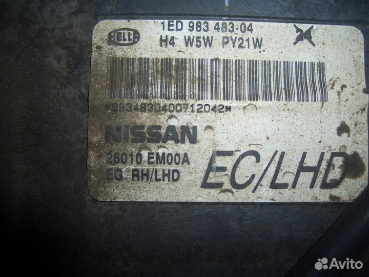 Фара правая Ниссан Тиида с07-14г