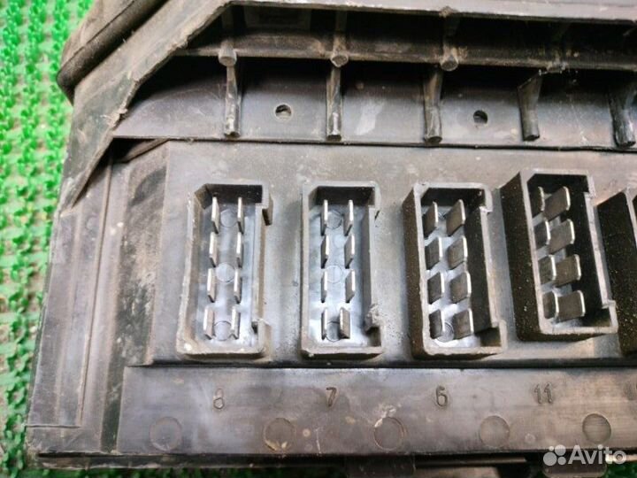 Блок предохранителей Лада 2107 2002