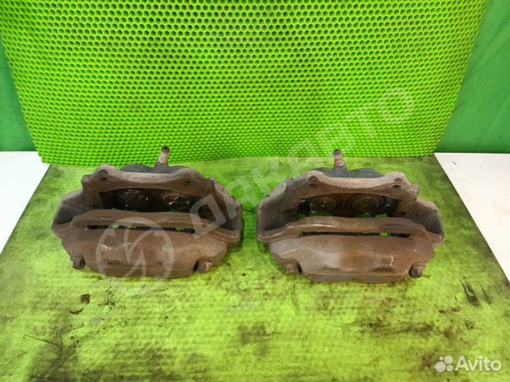 Суппорт тормозной передний левый Mercedes-Benz S