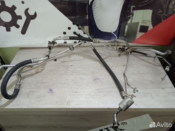 Трубки кондиционера Рено Меган 3 Renault Megane 3