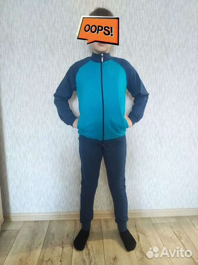 Спортивный костюм на мальчика 140