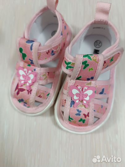 Сандалии для малышей