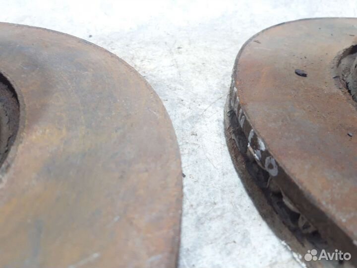 Диск тормозной передний Хундай ай30 Hyundai i30