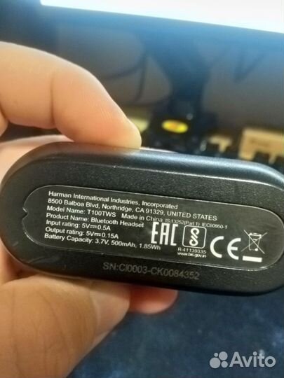 Беспроводные наушники JBL T100TWS