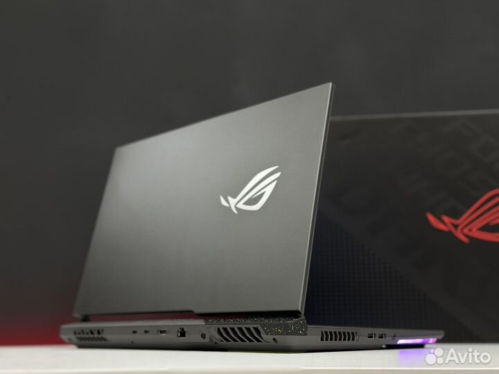 Asus Rog Strix 17.3