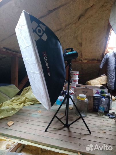 Студийный импульсный свет