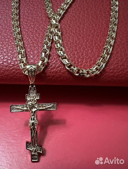 Цепь и крест