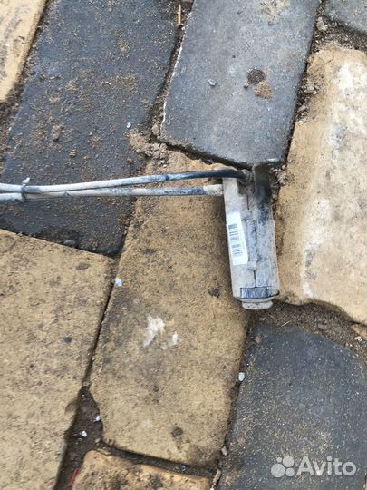 Механизм подъема запасного колеса Пежо 308, 307