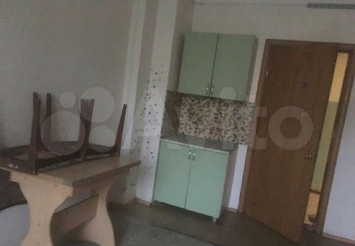 Комната 20 м² в 5-к., 1/3 эт.