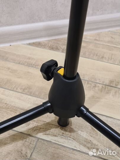 Стойка для микрофона