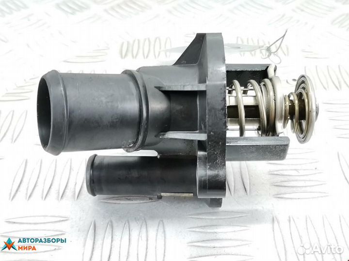 Корпус термостата Ford Mondeo 3 2001 1358178