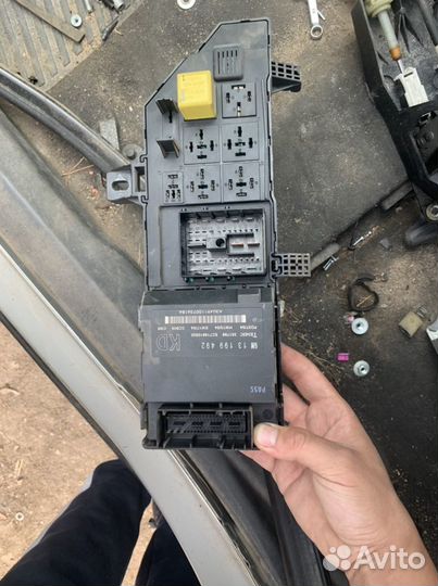 Блок предохранителей комфорта vectra c opel