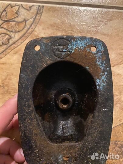 Дверная ручка