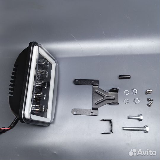 Универсальные противотуманки на авто. с дхо