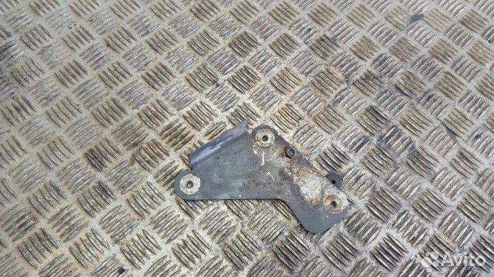 Экран дозирующего устройство двигателя