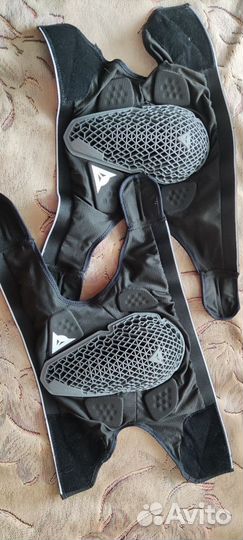 Защита колена Dainese Pro Armor Knee Guard