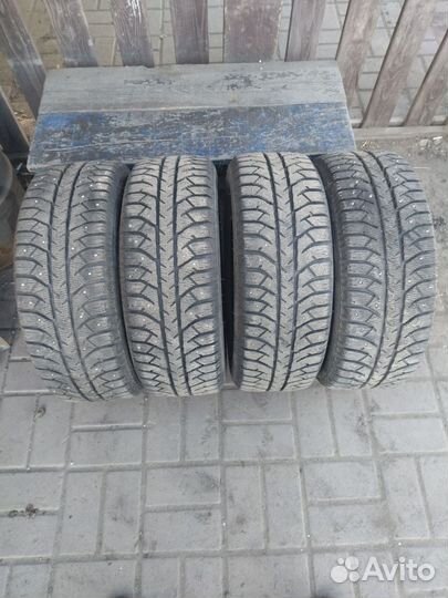 Bridgestone Ice Cruiser 7000S 185/60 R14