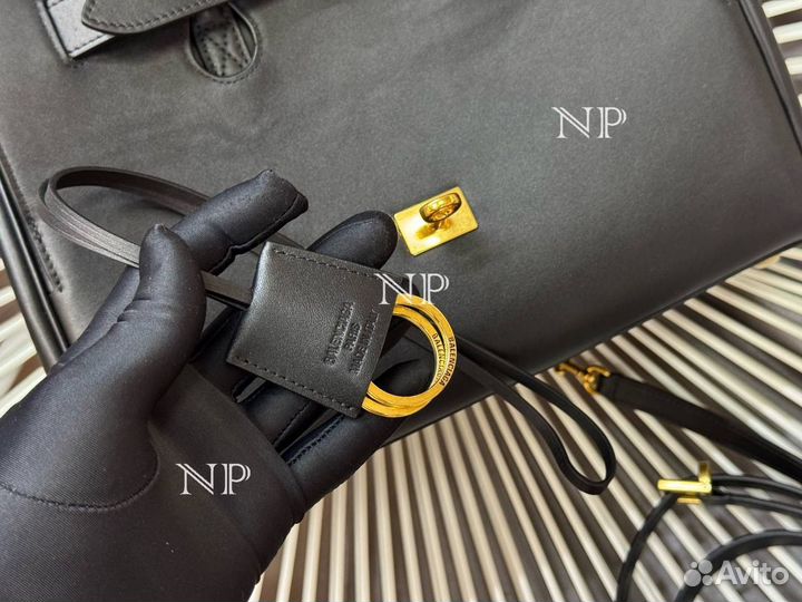 Cумка Balenciaga carry all Bel Air