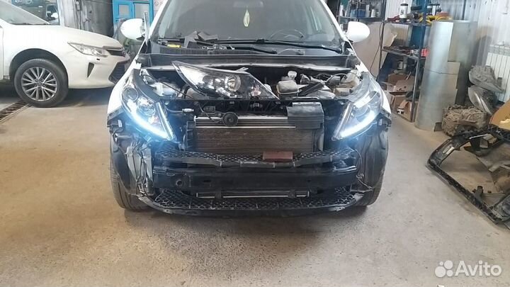 Бампер передний Kia Sportage 2010