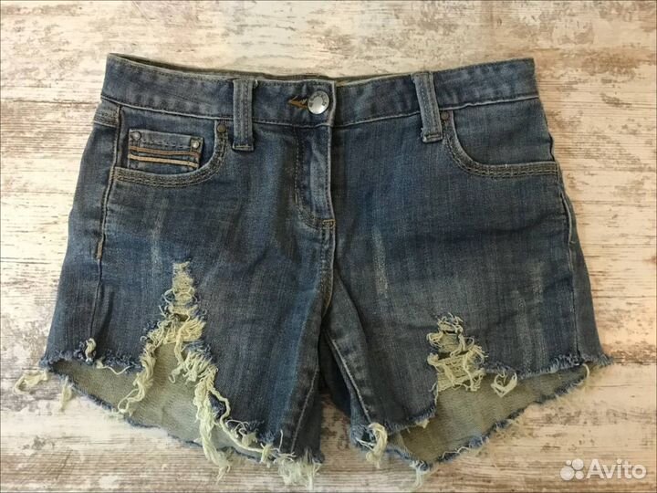 Джинсовые шорты