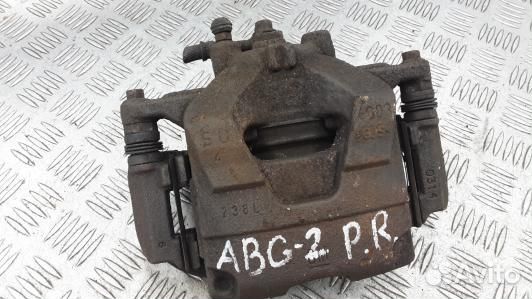 Суппорт тормозной передний правый opel astra J (AB